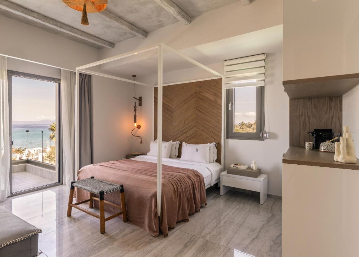 Blue Carpet Luxury Suites Pefkochori Eksteriør billede